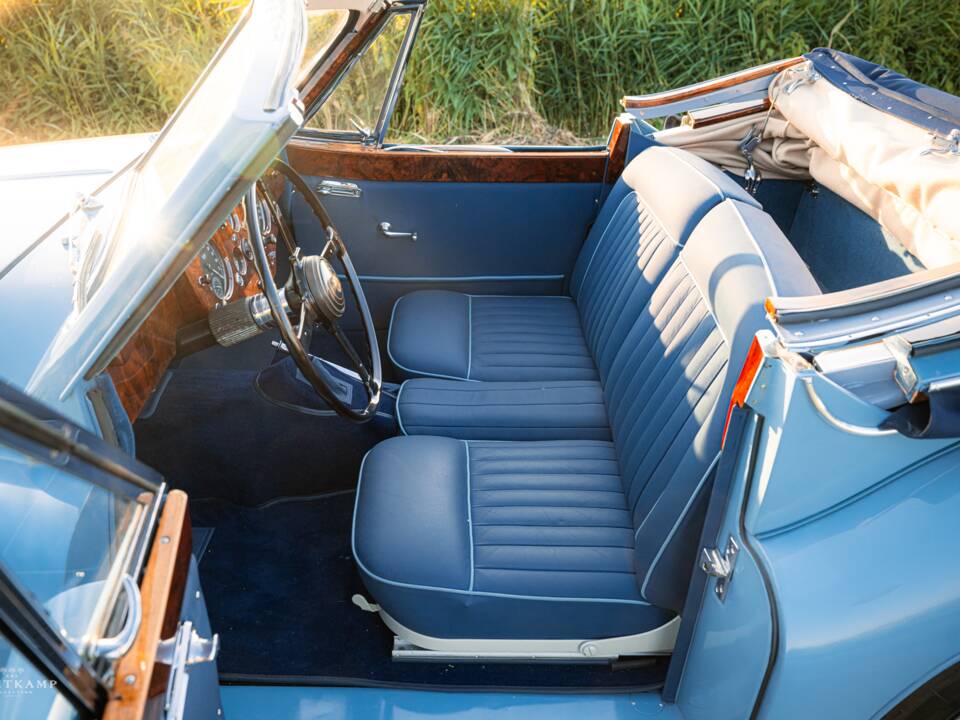 Imagen 18/22 de Jaguar XK 140 SE DHC (1955)