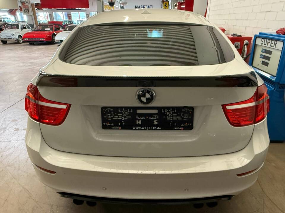 Image 14/20 of BMW X6 M (2010)