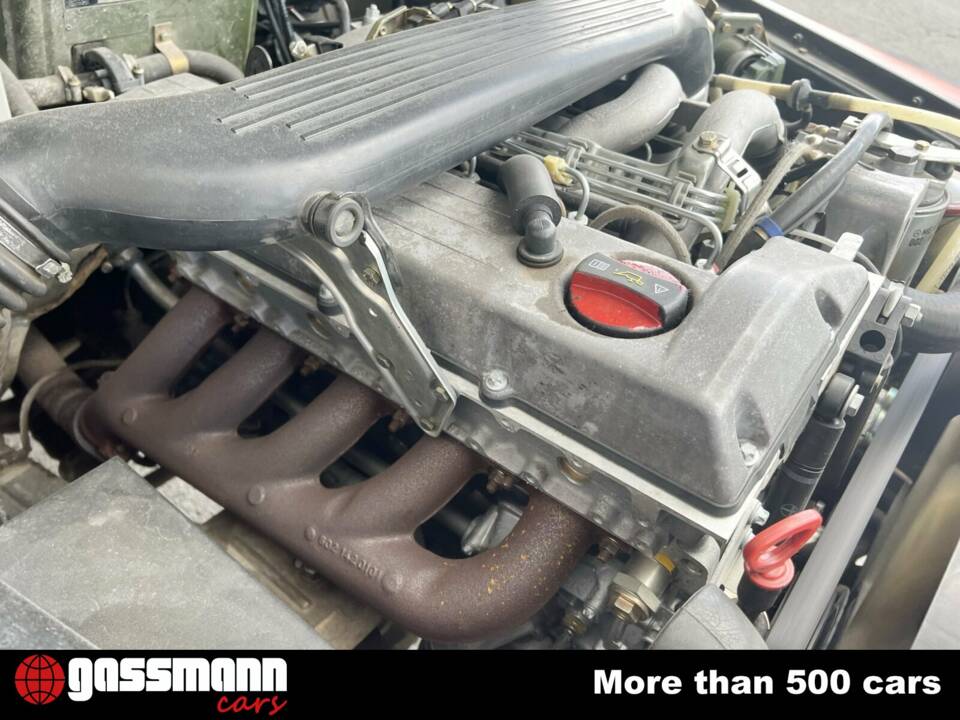 Image 11/15 of Mercedes-Benz 250 GD Wolf (LWB) (1994)