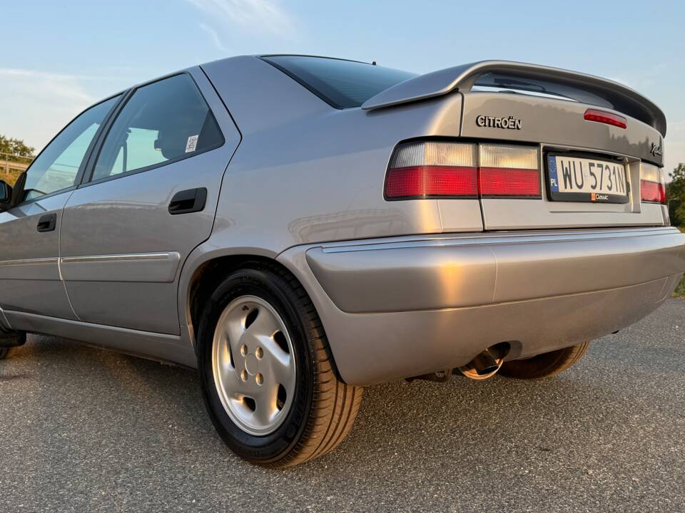 Image 10/80 of Citroën Xantia 2.0i (1998)