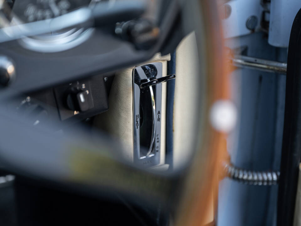 Bild 46/56 von Aston Martin DB 4 (1958)