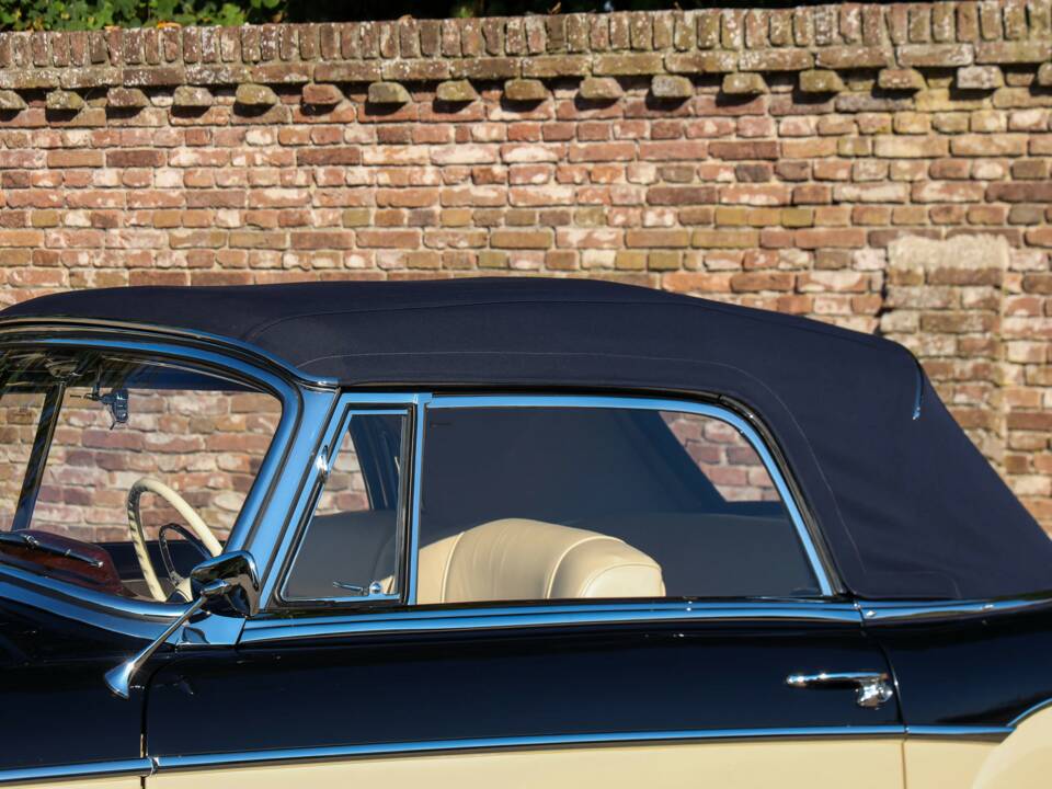 Imagen 13/50 de Mercedes-Benz 220 S Cabriolet (1956)