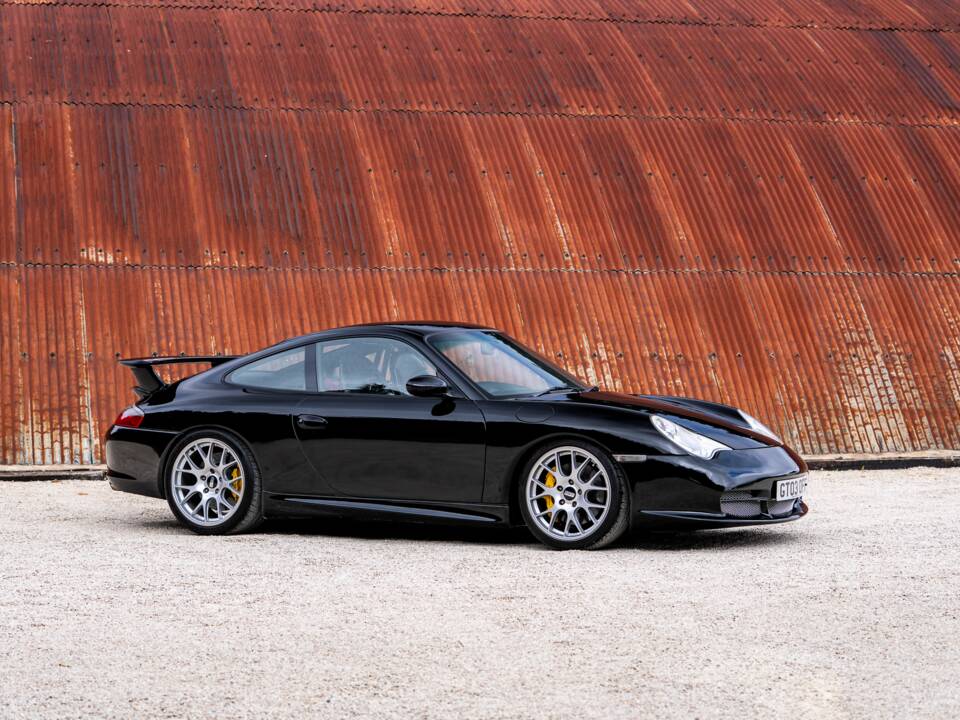 Image 9/42 of Porsche 911 GT3 (2003)