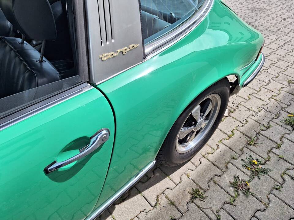 Immagine 2/9 di Porsche 911 2.4 E (1972)