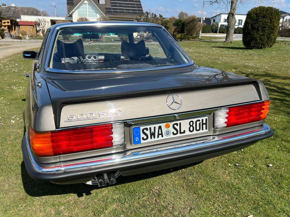 Image 4/61 of Mercedes-Benz 500 SLC (1980)