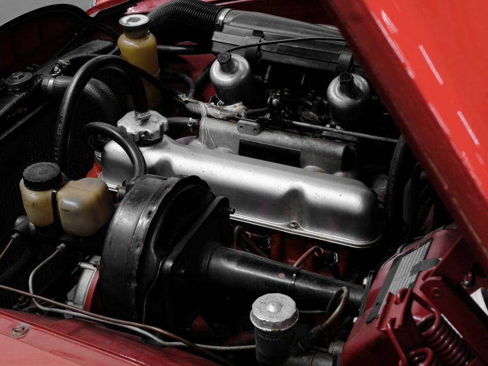 Image 21/41 of Volvo P 122 S (1966)
