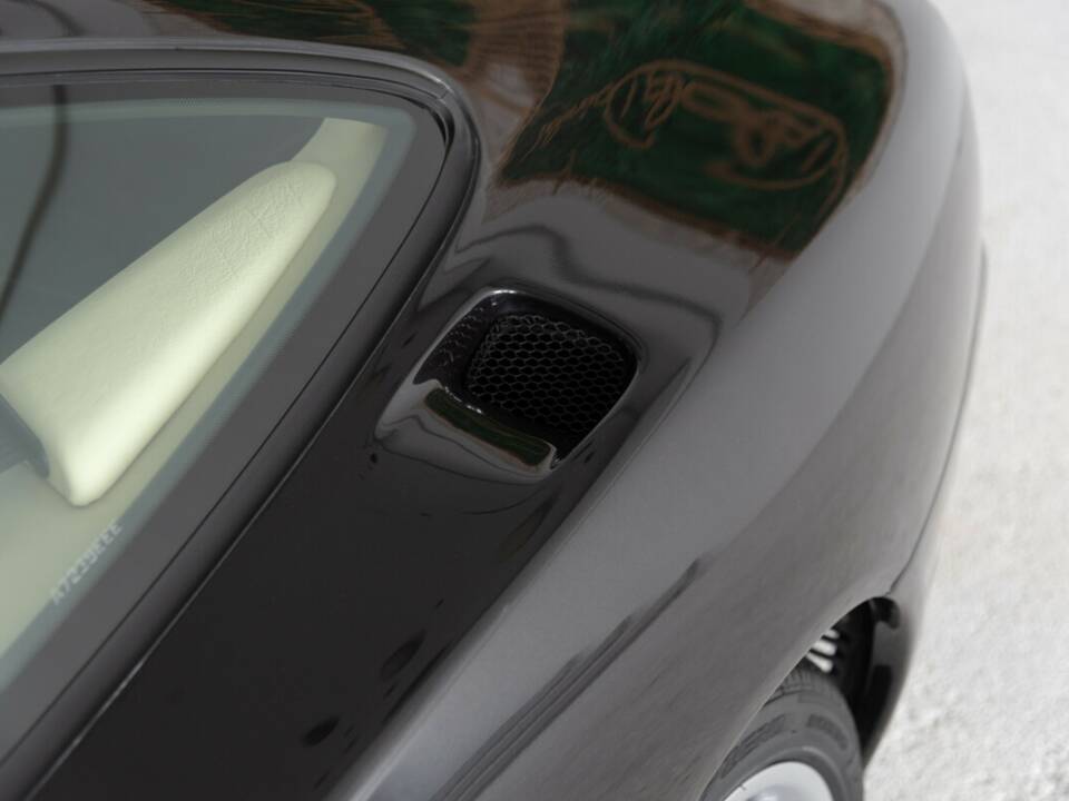 Image 19/47 of Ferrari 550 Maranello (1997)