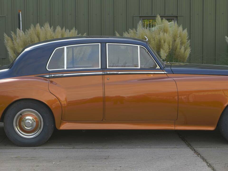 Afbeelding 7/20 van Bentley S 2 (1960)