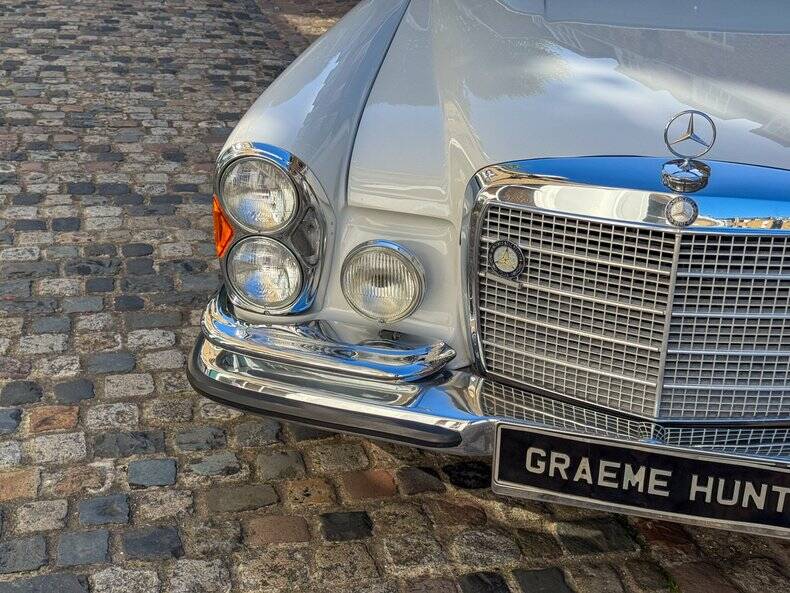 Bild 10/50 von Mercedes-Benz 280 SE 3,5 (1971)