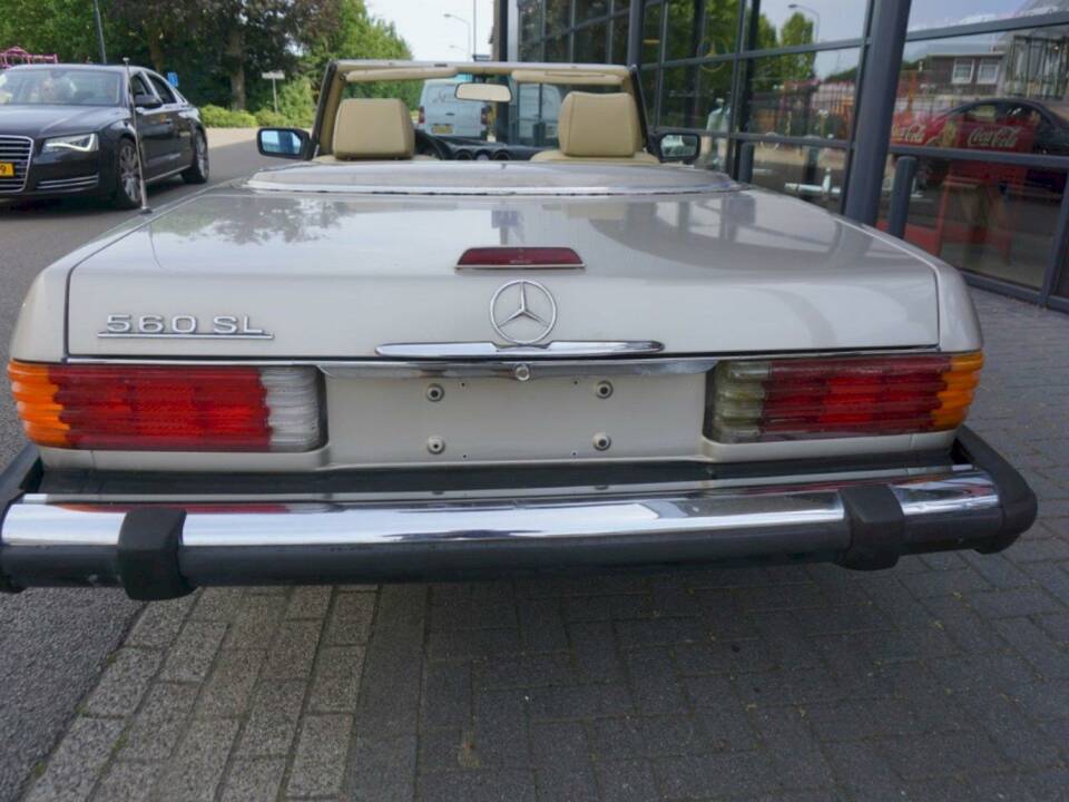 Bild 15/36 von Mercedes-Benz 560 SL (1989)