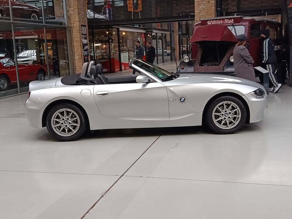 Image 3/16 of BMW Z4 2.0i (2006)