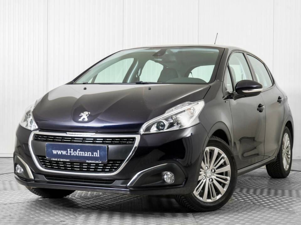 Image 3/50 of Peugeot 208 1.2 PureTech 82 (2019)
