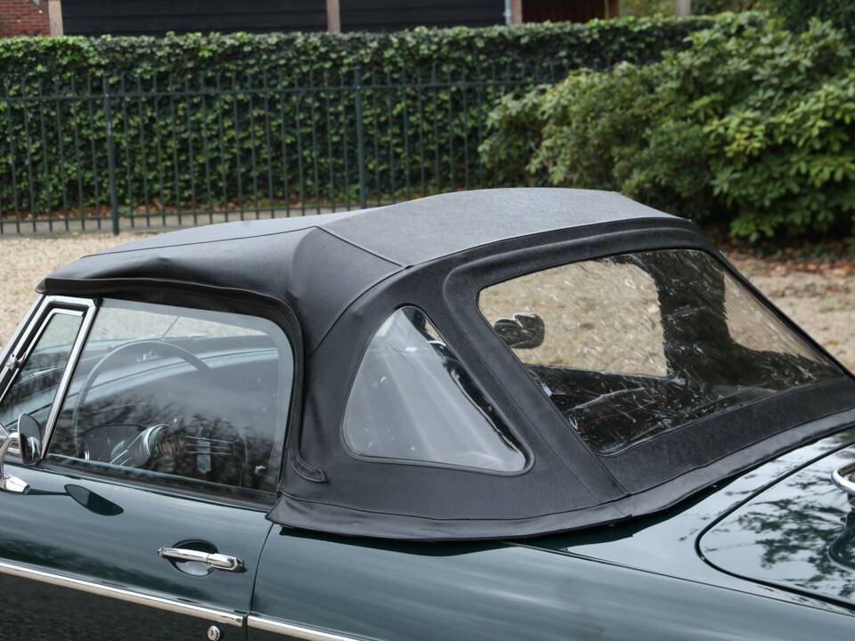 Bild 14/50 von MG MGB (1968)