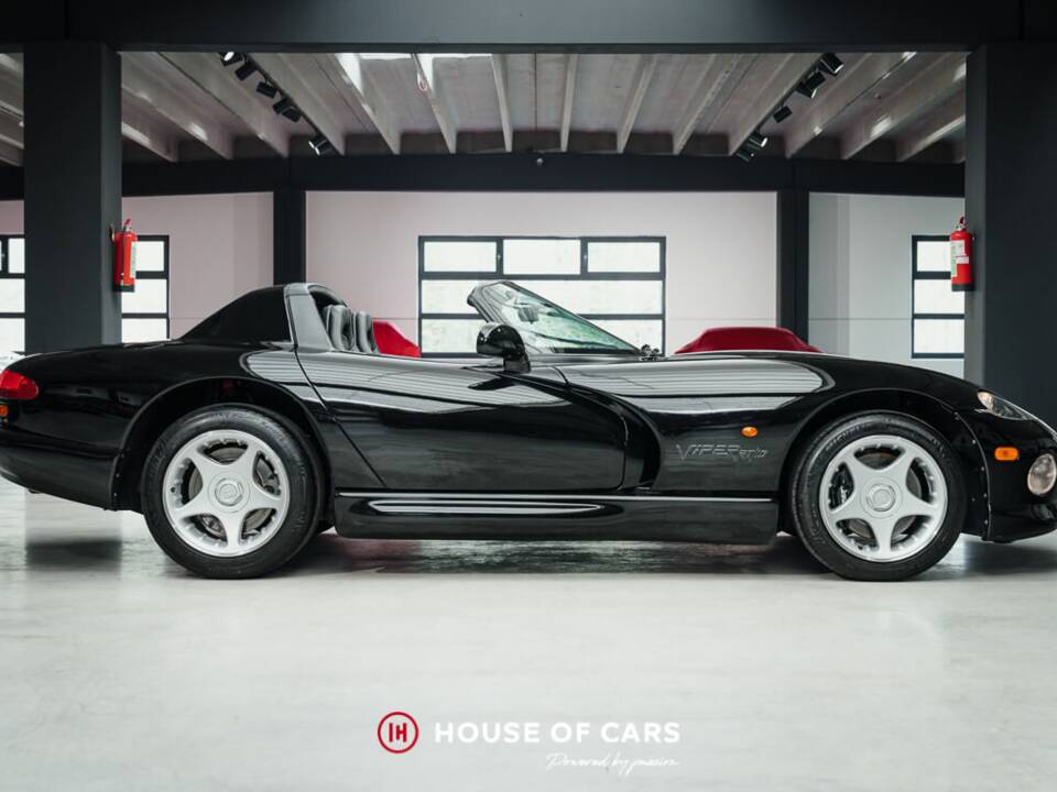 Immagine 5/25 di Chrysler Viper RT/10 (1996)