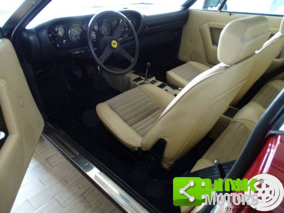 Bild 6/10 von Ferrari Dino 208 GT4 (1977)
