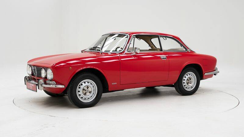 Bild 1/15 von Alfa Romeo 2000 GT Veloce (1974)