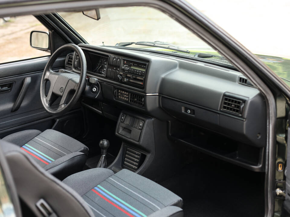 Image 16/92 de Volkswagen Golf Mk II GTD 1.6 (1991)