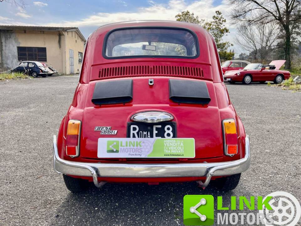 Image 8/10 of FIAT 500 L (1970)