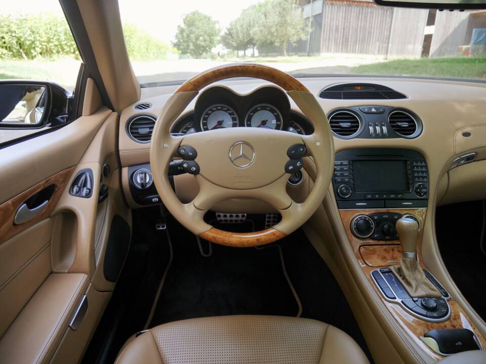 Bild 17/40 von Mercedes-Benz SL 65 AMG (2005)
