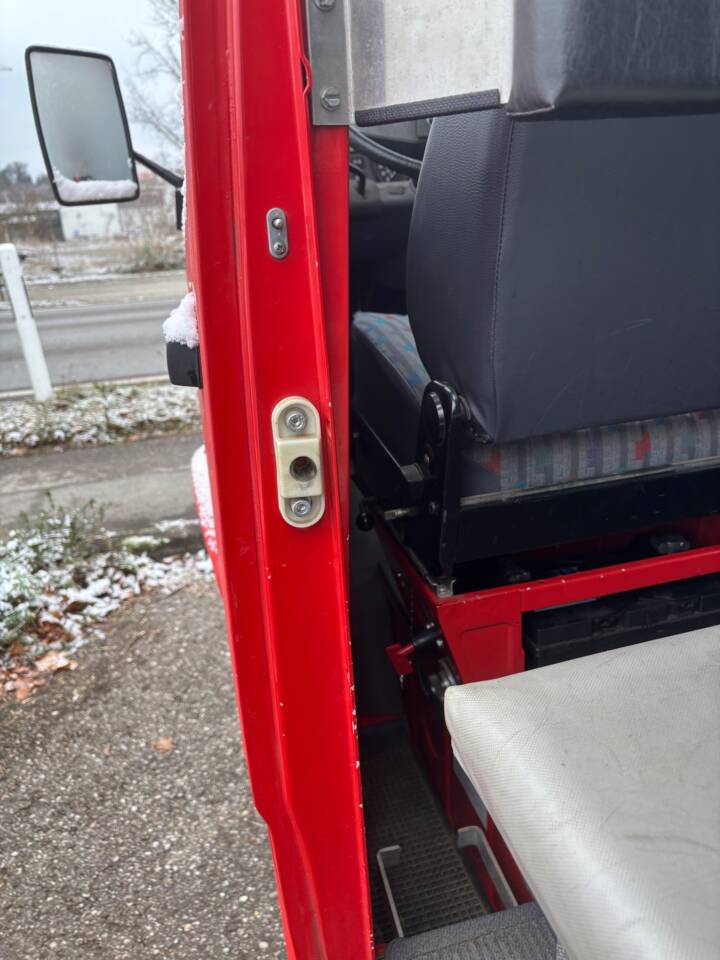 Bild 40/57 von Mercedes-Benz T1 310 (1992)