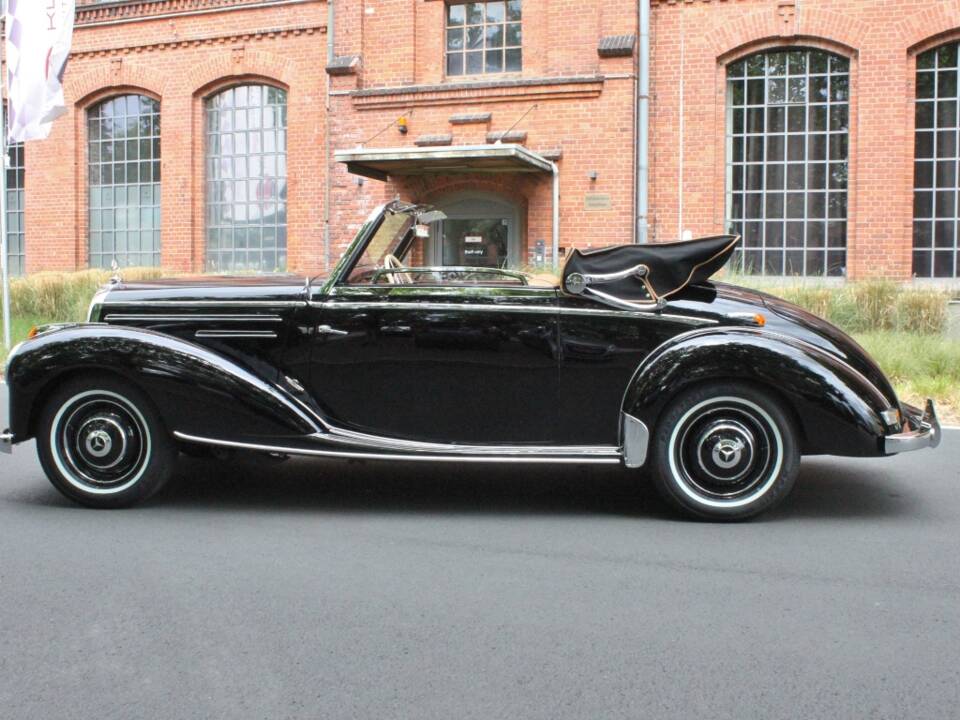 Bild 3/22 von Mercedes-Benz 220 Cabriolet A (1953)