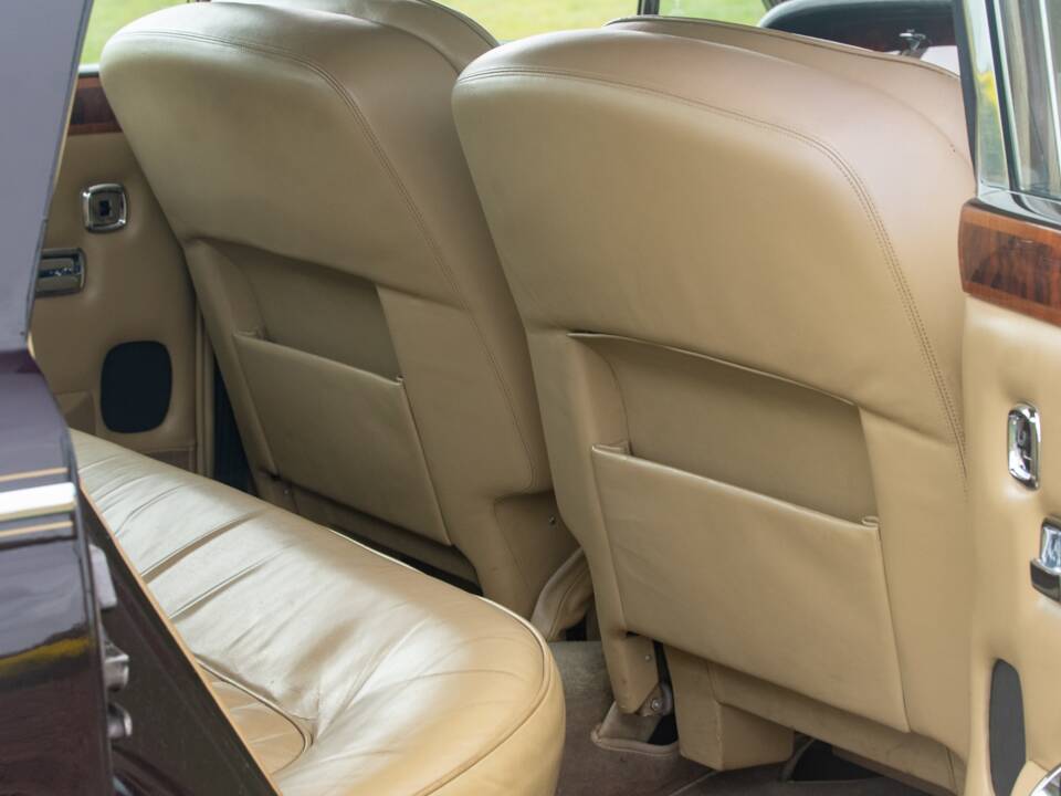 Image 38/50 of Rolls-Royce Silver Shadow I (1972)