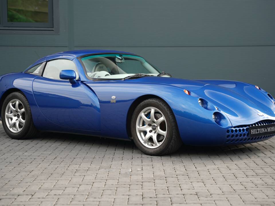 Image 1/50 of TVR Tuscan S (2000)