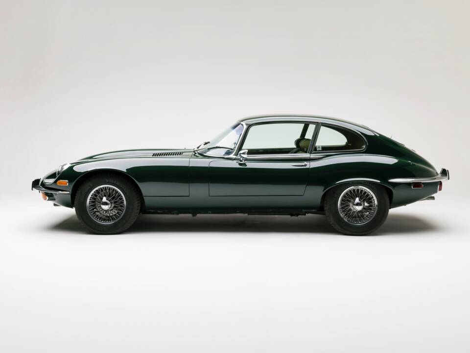 Bild 6/12 von Jaguar E-Type V12 (2+2) (1972)