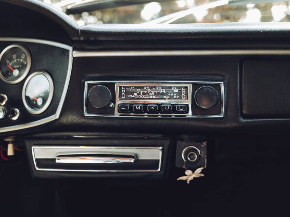 Bild 49/70 von BMW 1600 GT (1967)