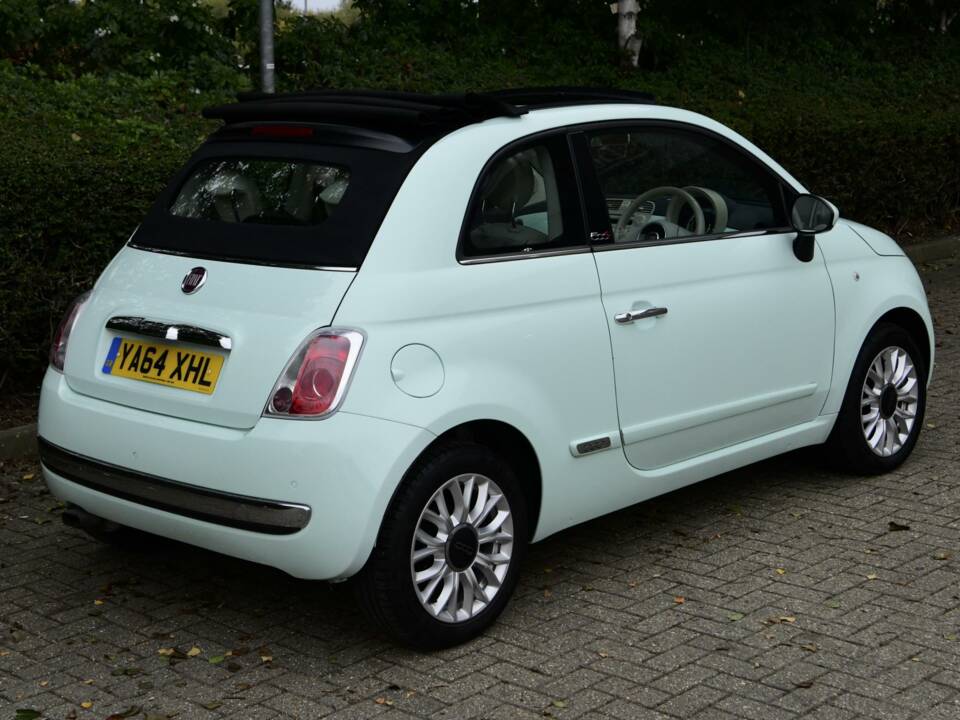Image 9/45 of FIAT 500 C (2015)