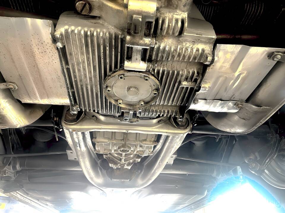 Bild 6/9 von Volkswagen Käfer 1300 (1966)