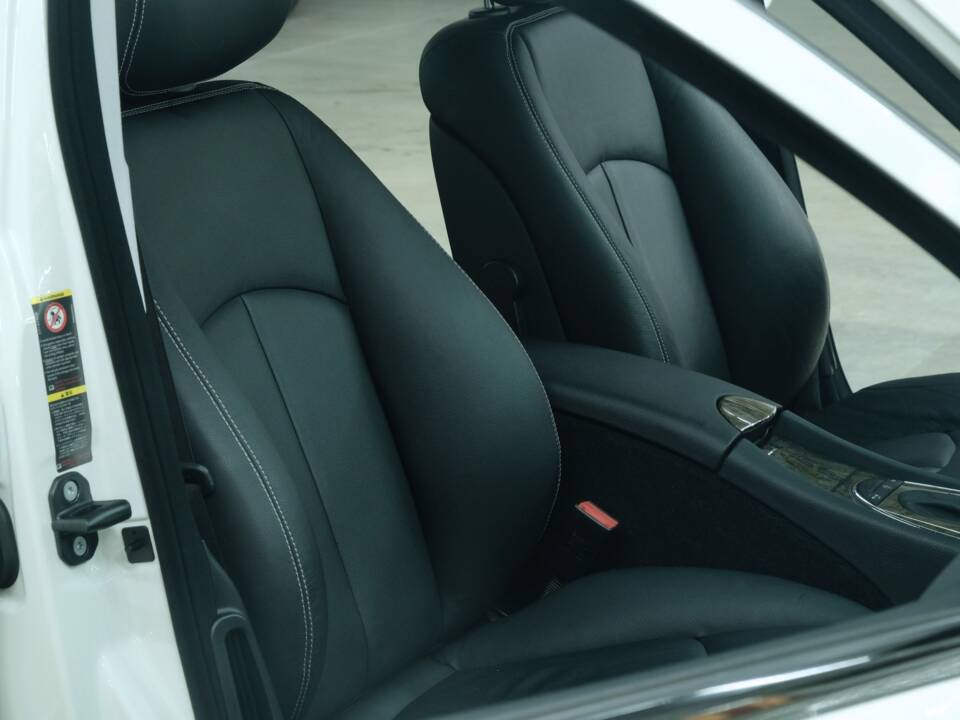 Bild 34/50 von Mercedes-Benz E 500 (2007)