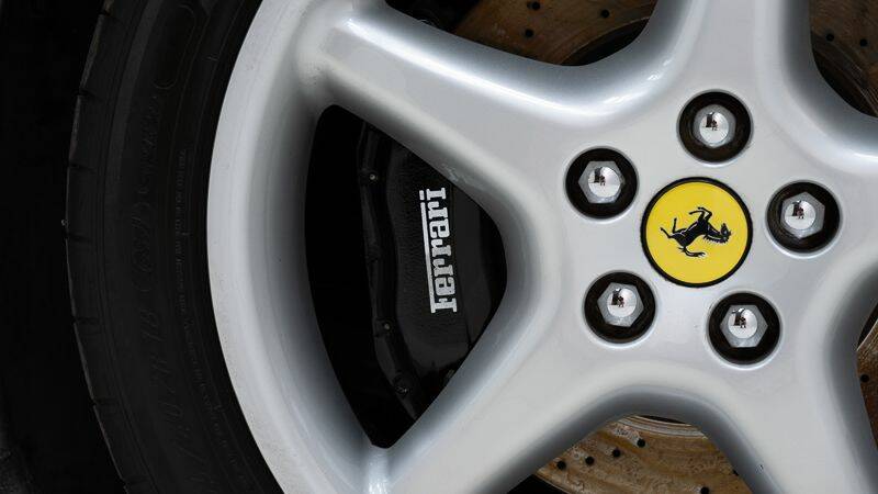 Imagen 12/15 de Ferrari 550 Maranello (1997)