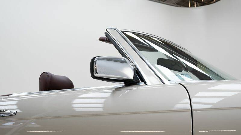 Image 14/15 de Mercedes-Benz 380 SL (1985)