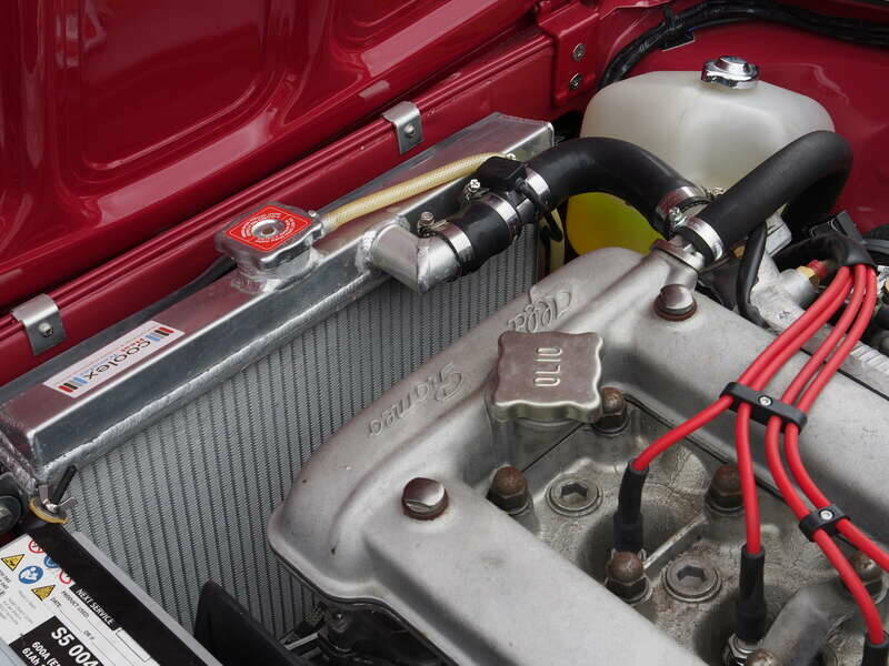 Image 25/49 of Alfa Romeo Giulia 1600 GT Junior (1976)