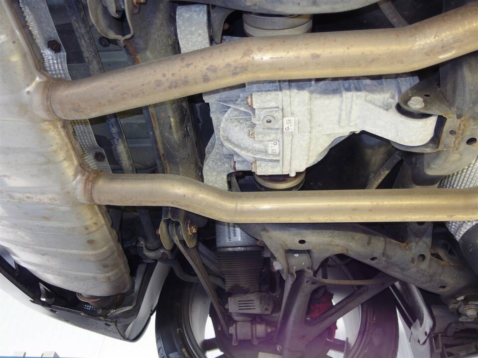 Image 81/93 of Porsche Cayenne Turbo (2007)