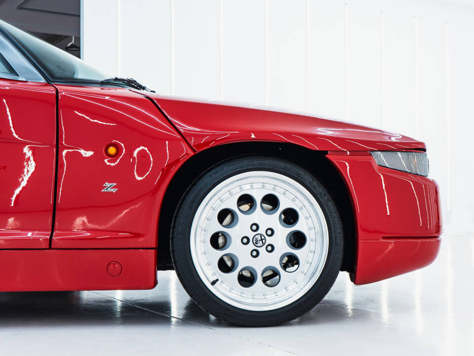 Image 8/48 de Alfa Romeo SZ (1989)