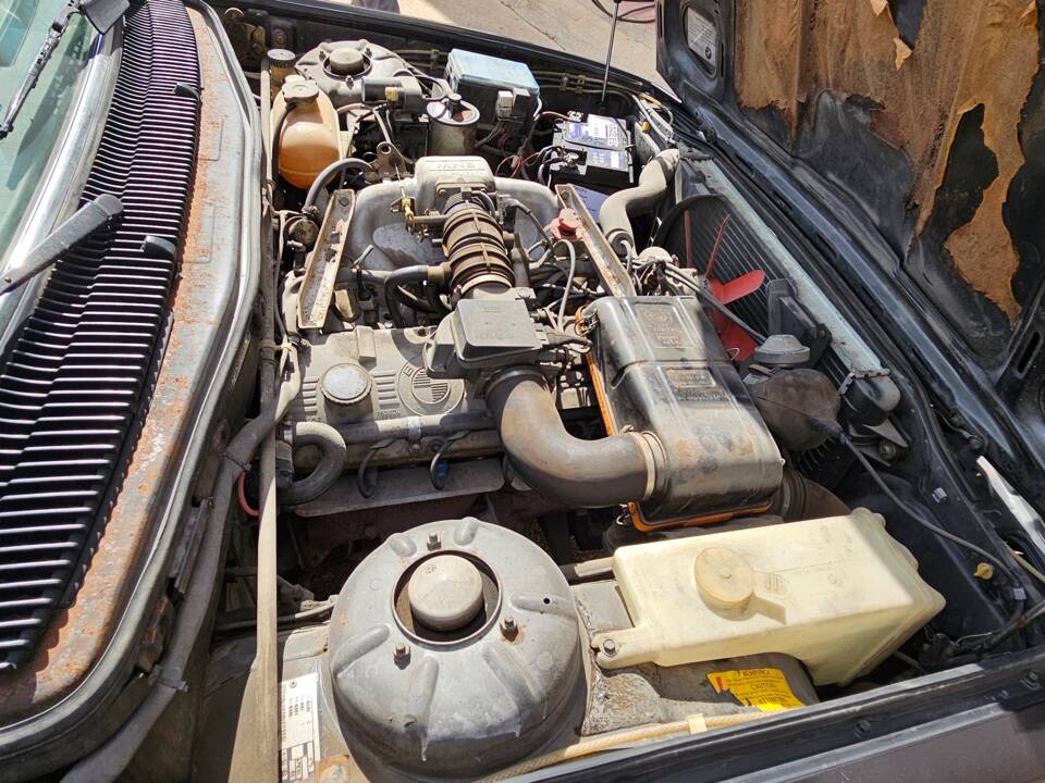 Image 69/100 of BMW 728i (1983)