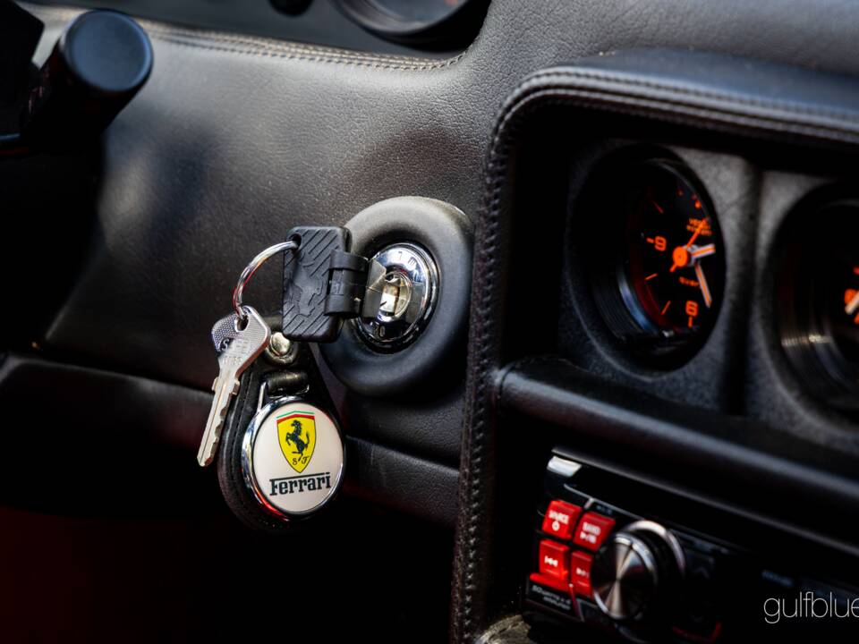 Image 51/73 of Ferrari 208 GTS Turbo (1989)