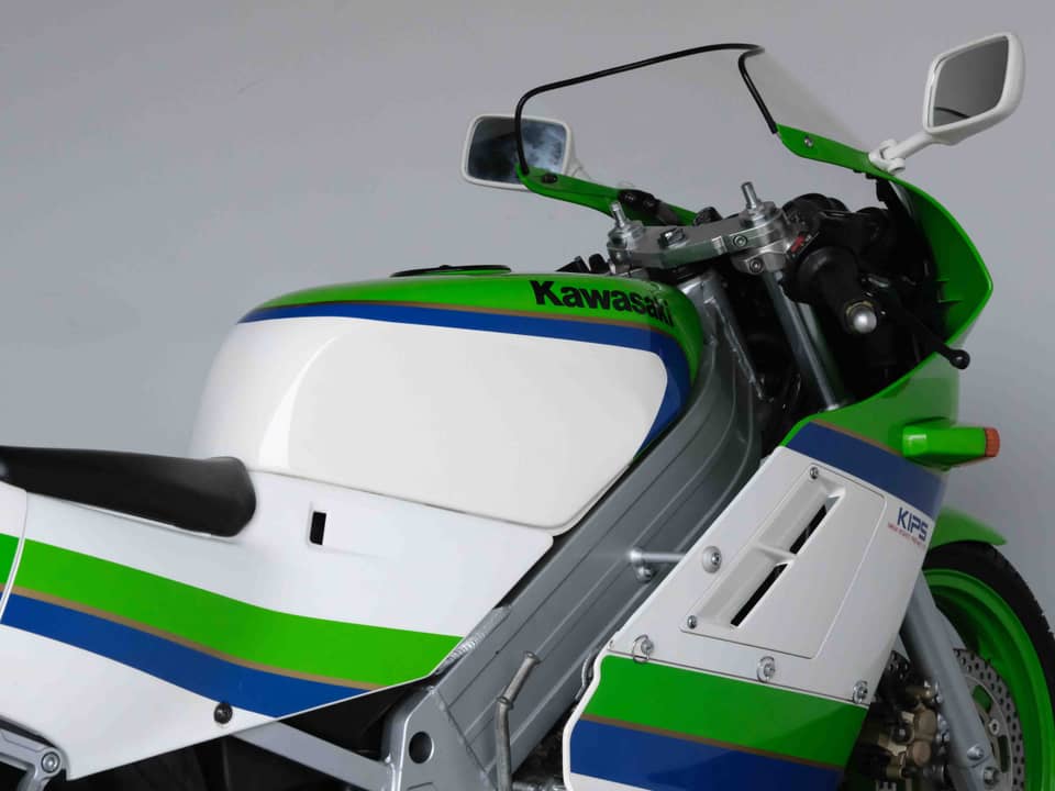Immagine 2/71 di Kawasaki KR-1 (1989)
