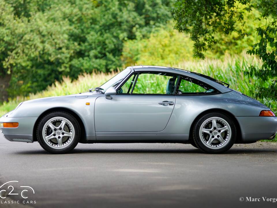 Image 3/63 of Porsche 911 Carrera (1996)