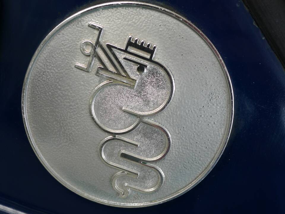 Image 20/42 of Alfa Romeo 2000 GT Veloce (1975)