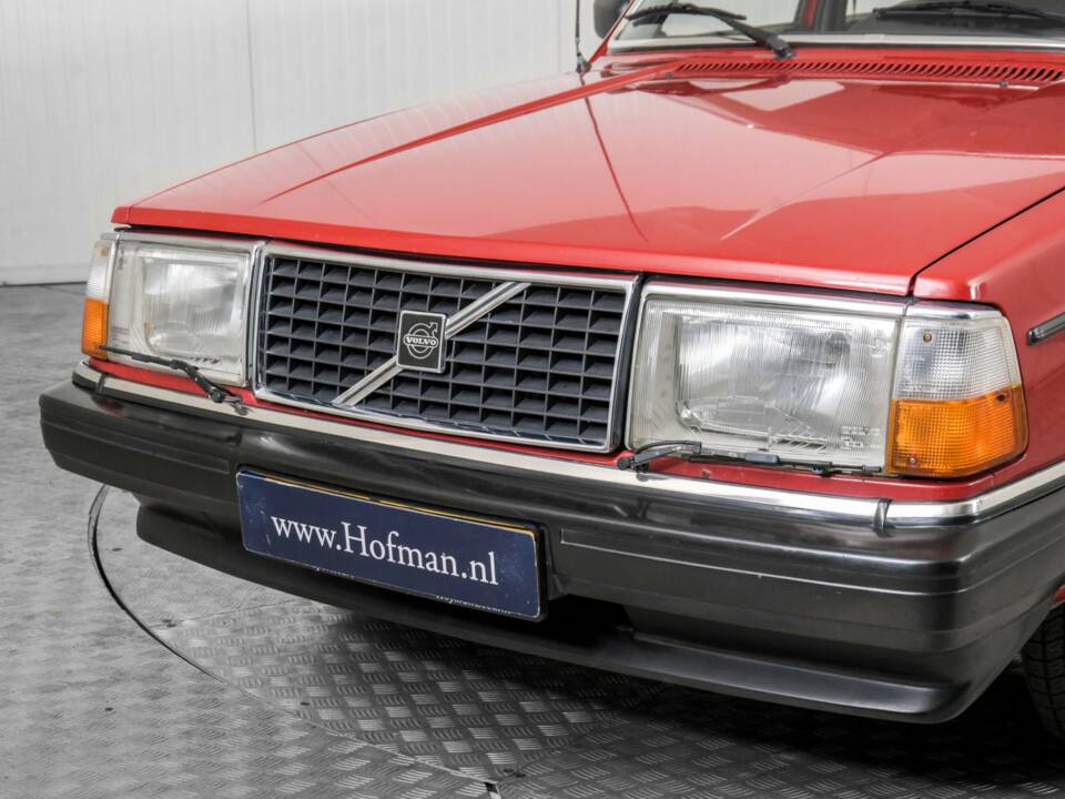 Imagen 18/50 de Volvo 240 Turbo (1983)