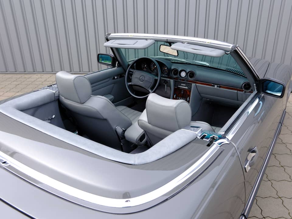 Image 87/96 of Mercedes-Benz 560 SL (1987)