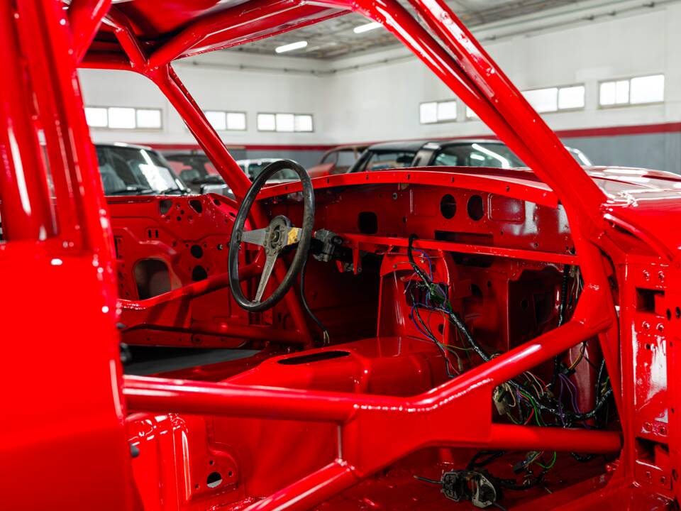 Image 9/22 de MG MGB GT V8 (1974)