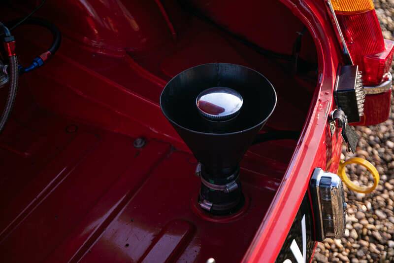 Image 41/50 of MG MGB (1962)