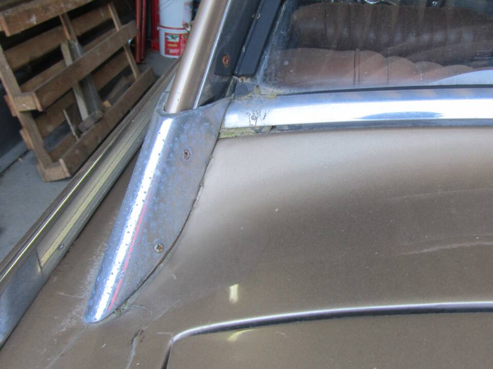 Afbeelding 76/77 van Studebaker GT Hawk (1963)