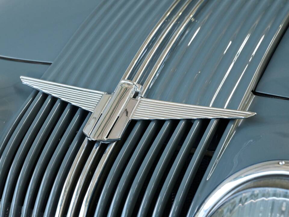 Immagine 6/50 di Adler 2.5 Litre Sport (1938)