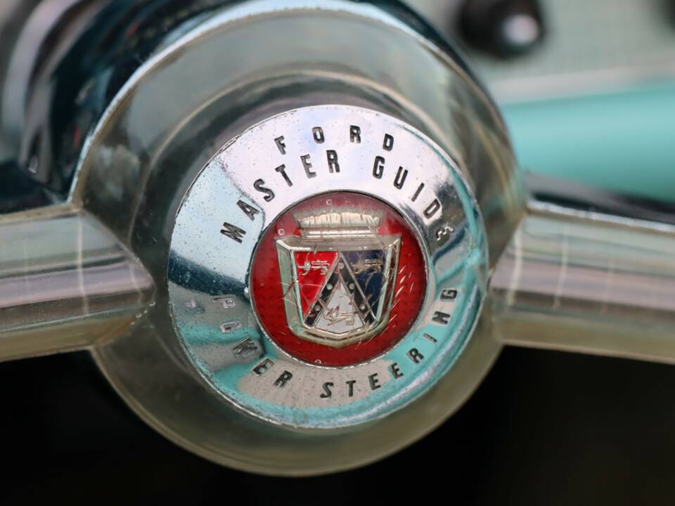 Bild 20/50 von Ford Thunderbird (1955)