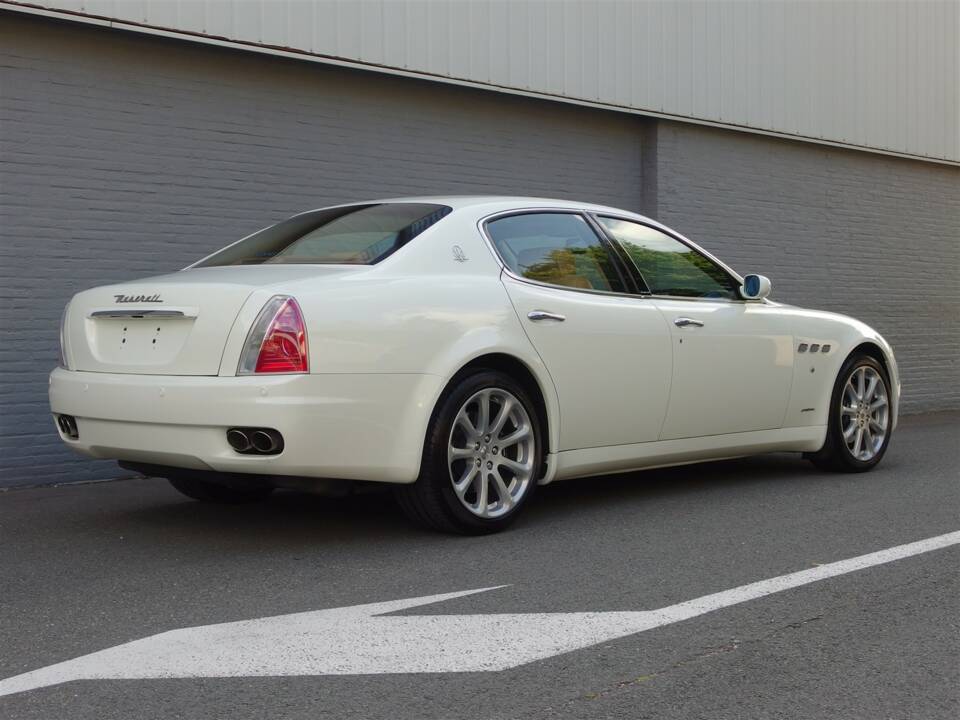 Immagine 4/100 di Maserati Quattroporte 4.2 (2007)